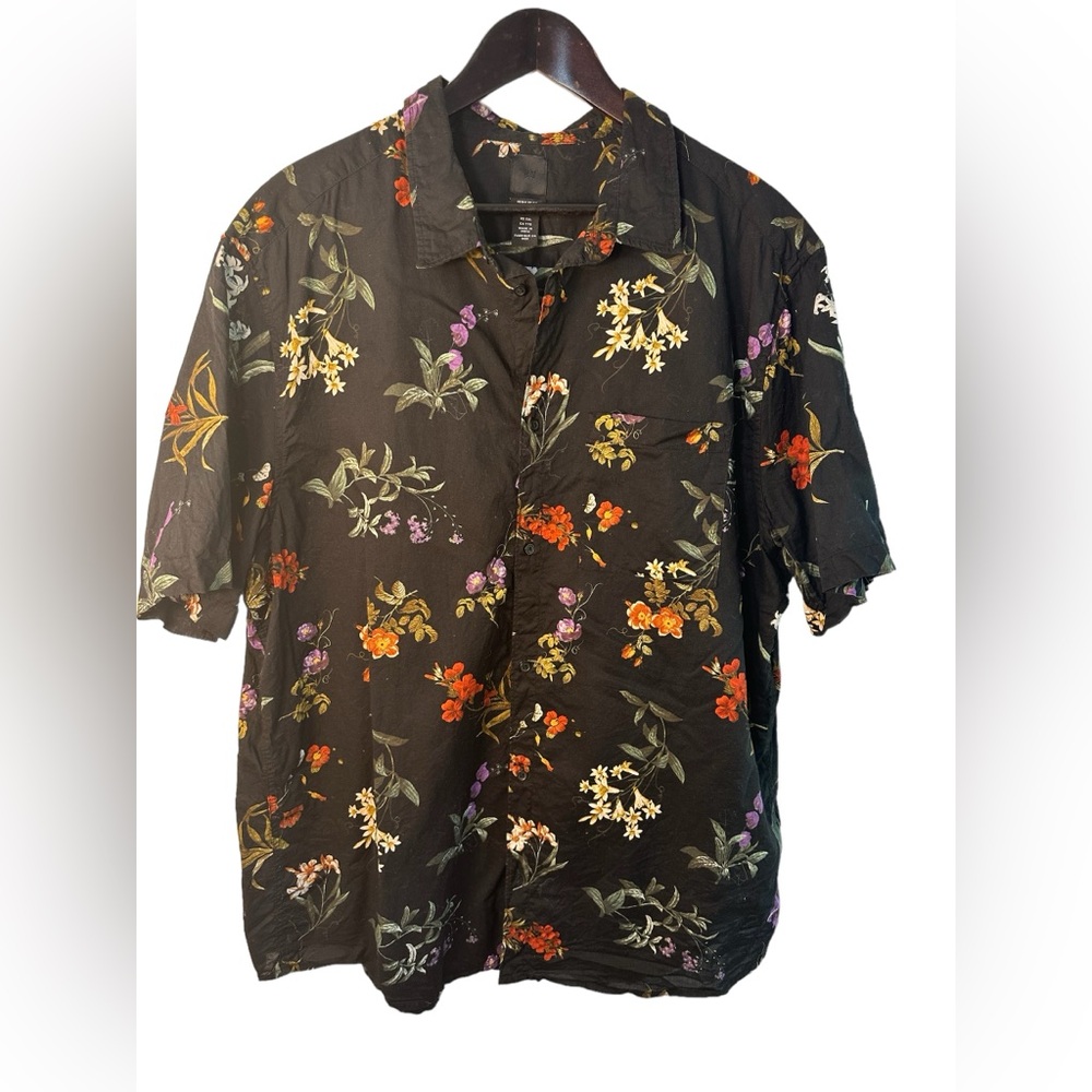 H&M Men’s Black Floral Regular Fit XXL Button Up Shirt